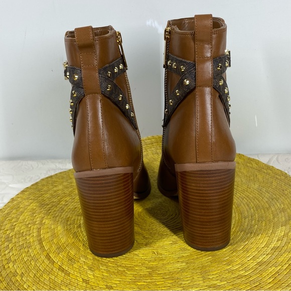 Michael Michael Kors Farrah Leather Ankle Boots in Luggage Size 8.5 - Picture 6 of 9